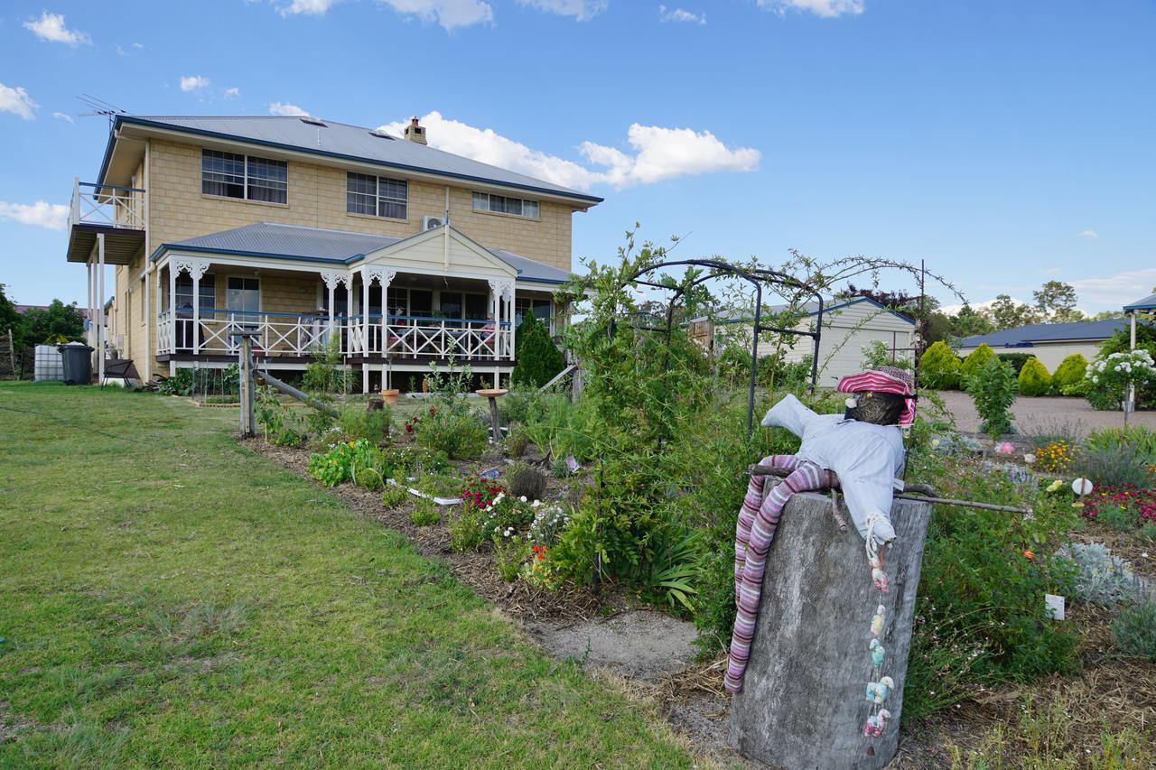 Grovely House Bed & Breakfast Stanthorpe Exterior photo