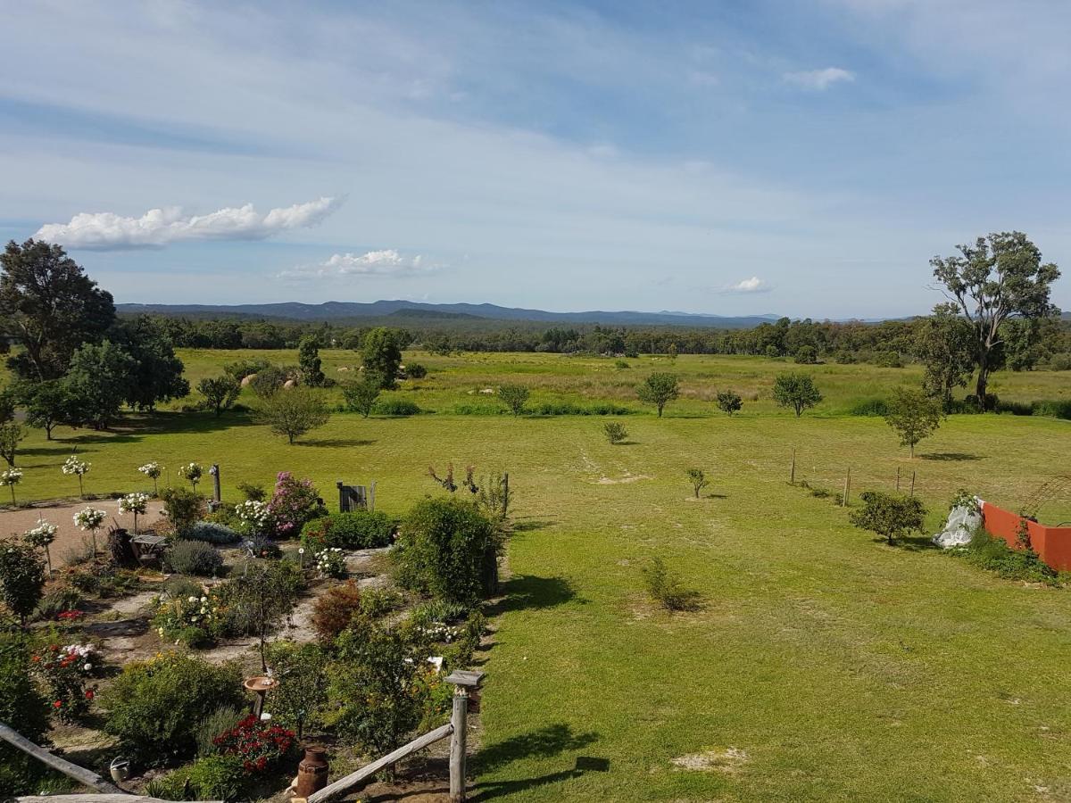 Grovely House Bed & Breakfast Stanthorpe Exterior photo